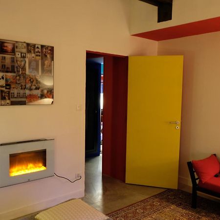 La Maison Jaune A La Janaie Parigne Exterior photo